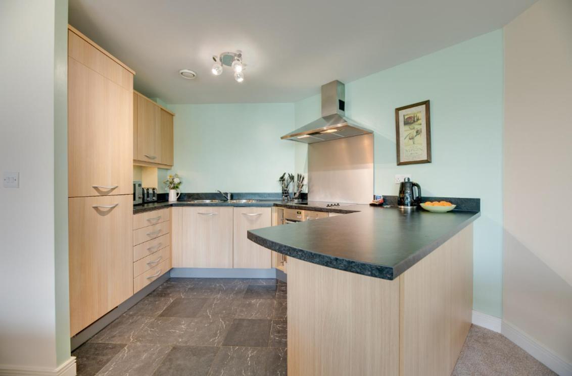 Stephenson Sleepers Apartments - By Week2Week ゲーツヘッド エクステリア 写真