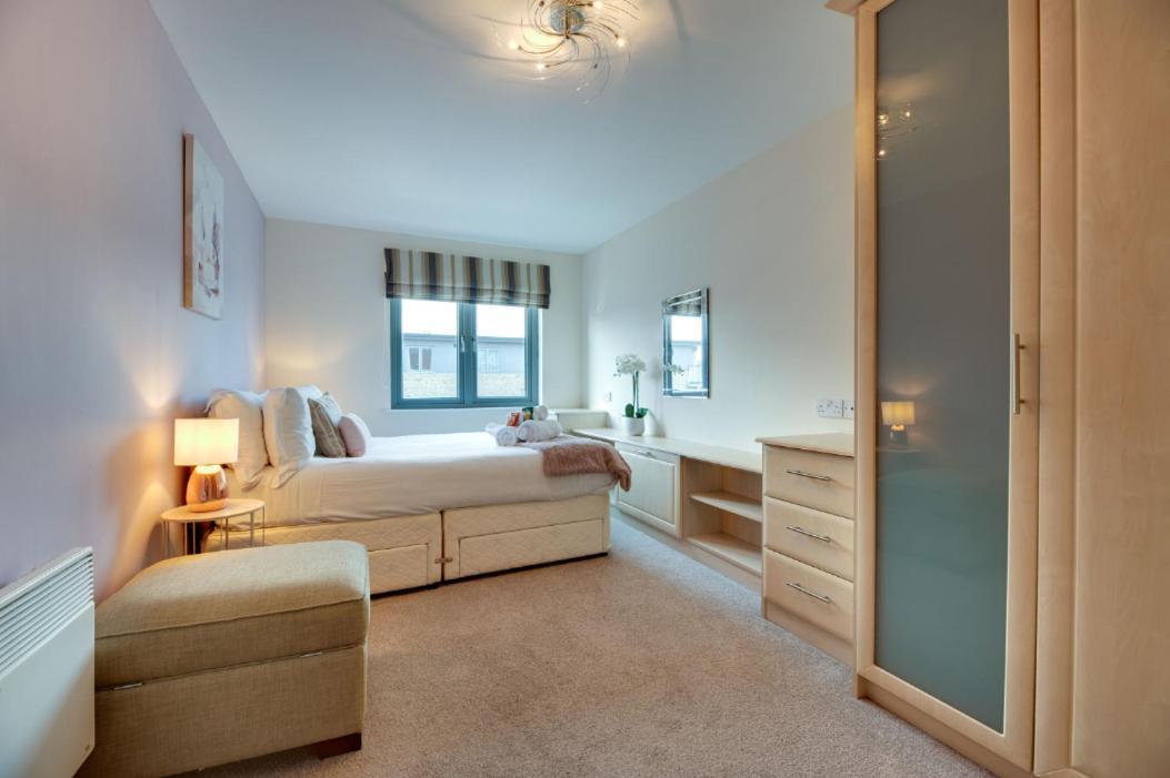 Stephenson Sleepers Apartments - By Week2Week ゲーツヘッド エクステリア 写真